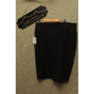 LLR 2X Elegant Cassie Skirt. Black with Gold dots